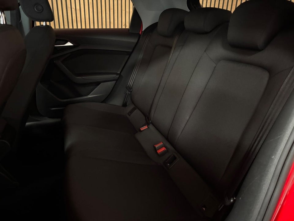 Audi A1 30 TFSi Advanced Sportback 5d