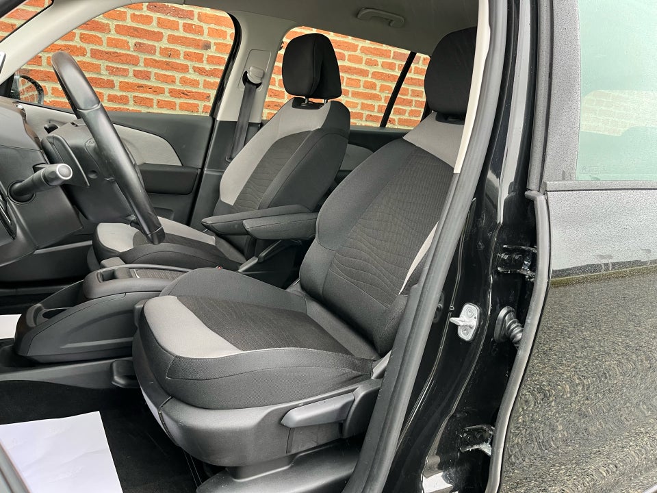 Citroën Grand C4 Picasso 1,6 BlueHDi 120 Seduction EAT6 7prs 5d