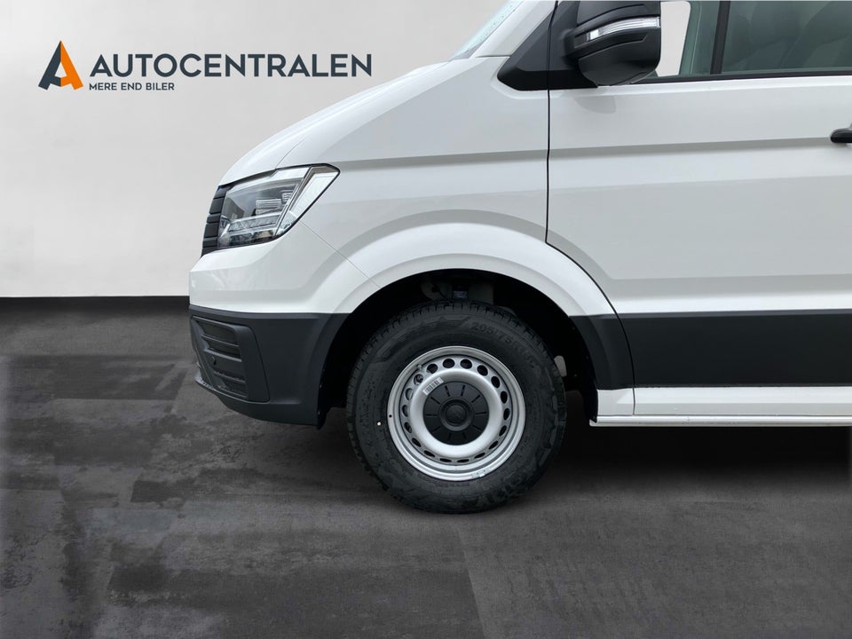 VW Crafter 35 2,0 TDi 177 Kassevogn L3H2 aut.