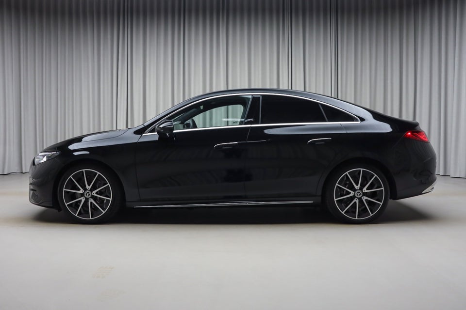 Mercedes CLA250+ electric AMG Premium Plus 4d