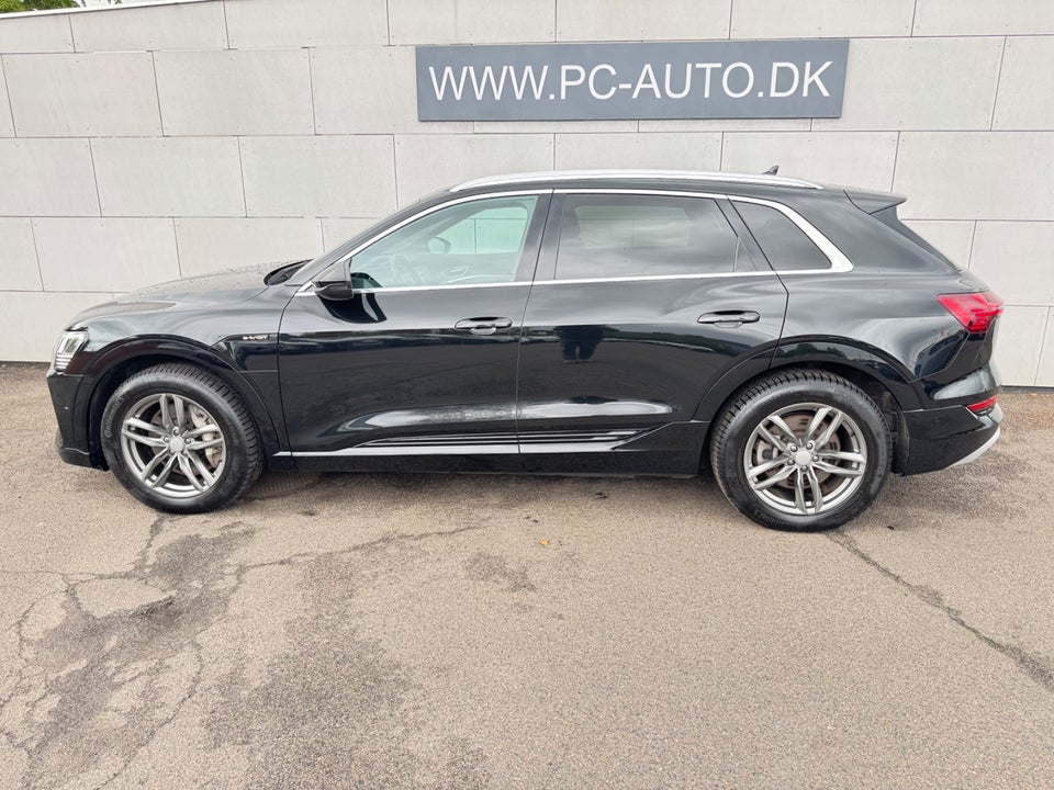 Audi e-tron 55 S-line quattro 5d