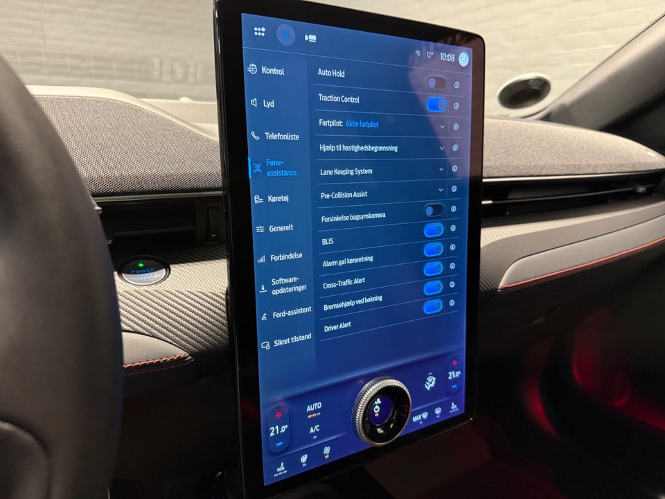 Ford Mustang Mach-E 98 Extended Range AWD 5d