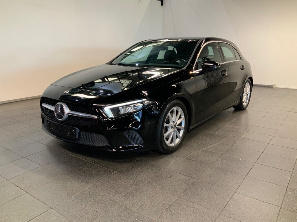 Mercedes A200 1,3 Progressive Line aut. 5d