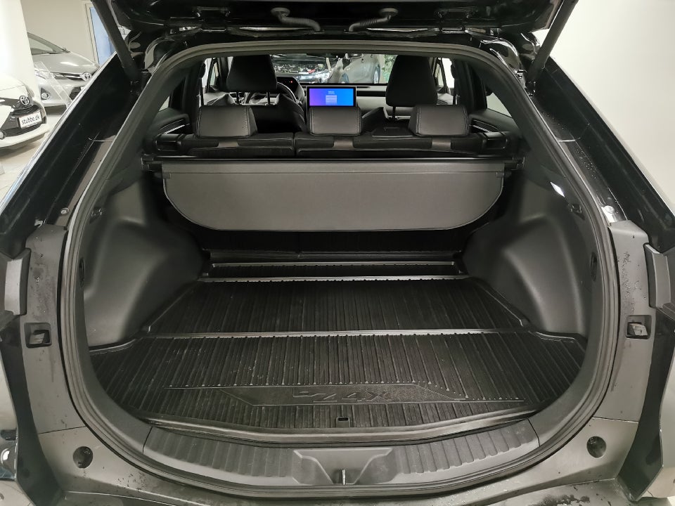 Toyota bZ4X Active 5d