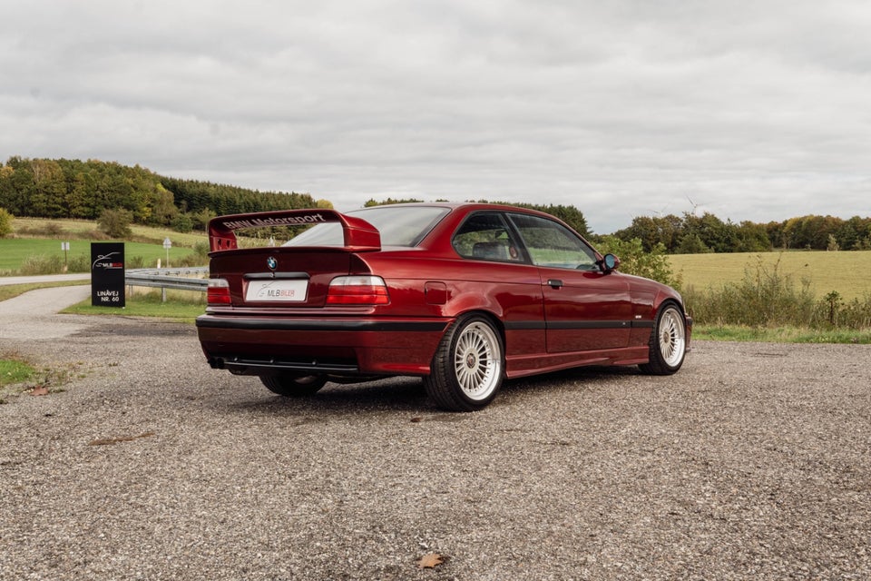 BMW 320i 2,0 Coupé 2d