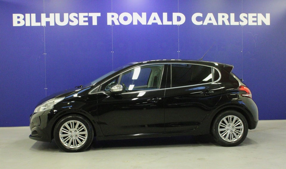 Peugeot 208 1,6 BlueHDi 100 Allure Sky 5d