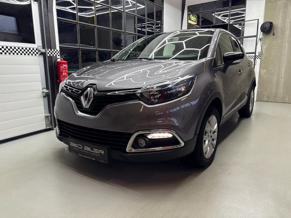 Renault Captur 0,9 TCe 90 Expression 5d
