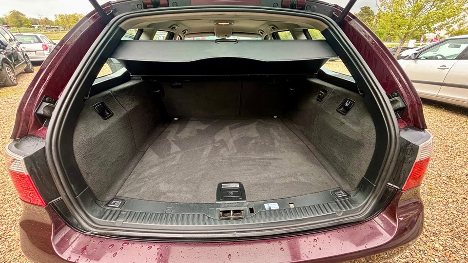 BMW 530i 3,0 Touring aut. 5d