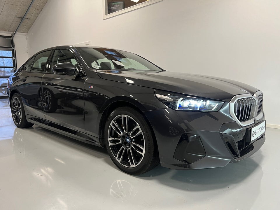 BMW i5 eDrive40 M-Sport 4d