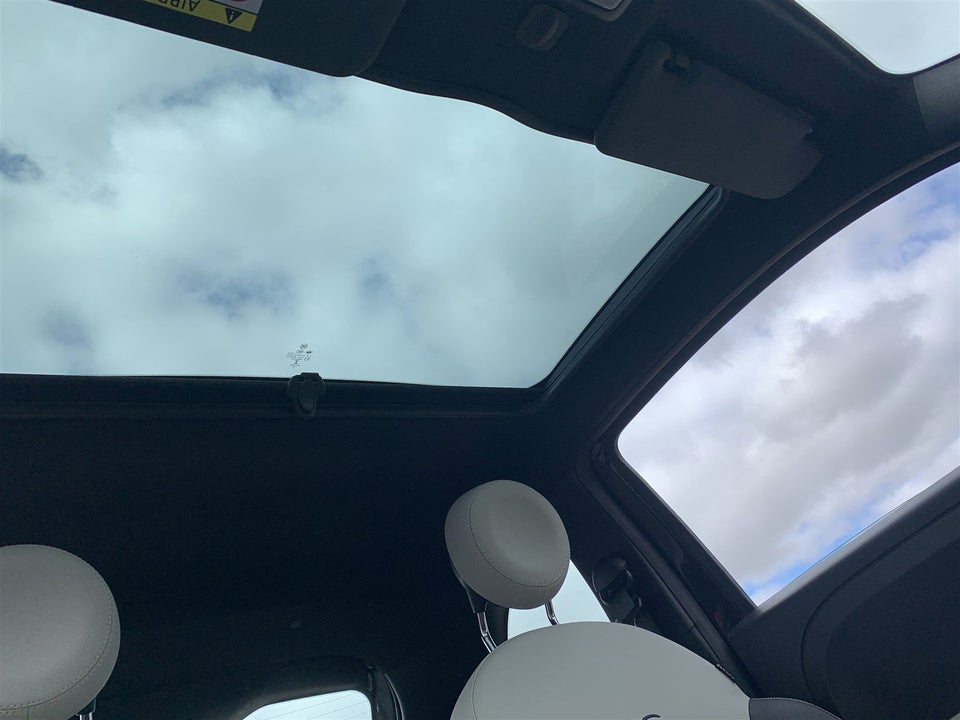 Fiat 500 1,0 Hybrid Dolcevita 3d