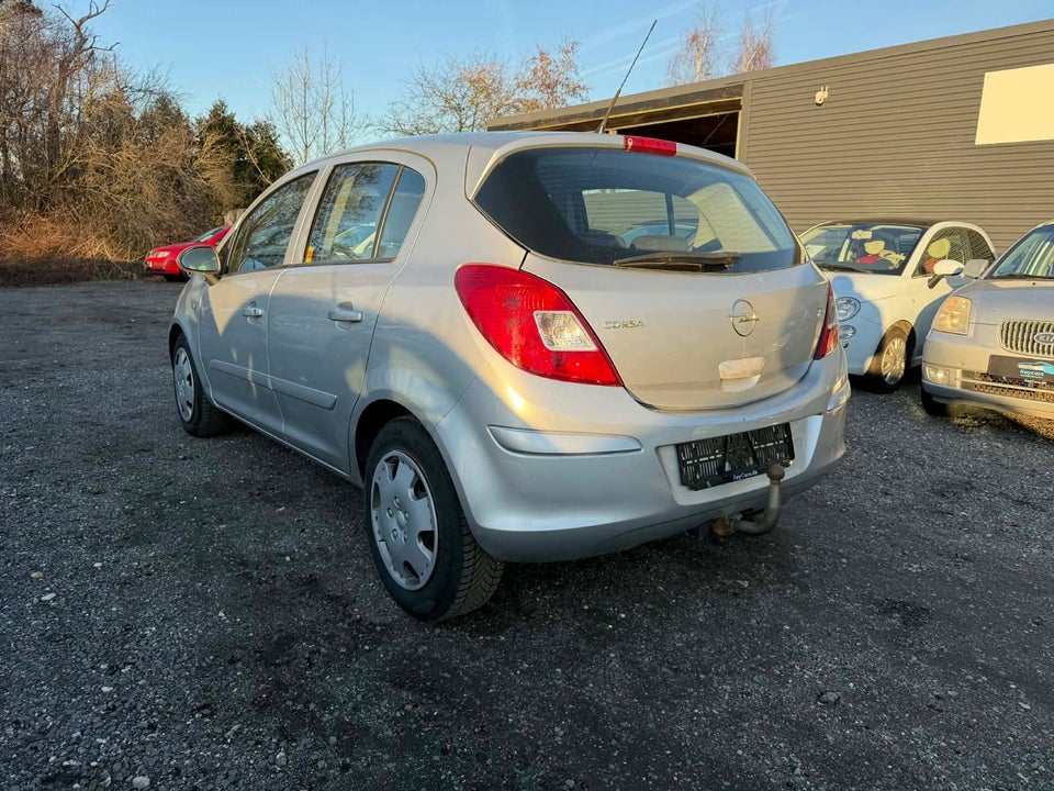 Opel Corsa 1,4 16V Enjoy 5d