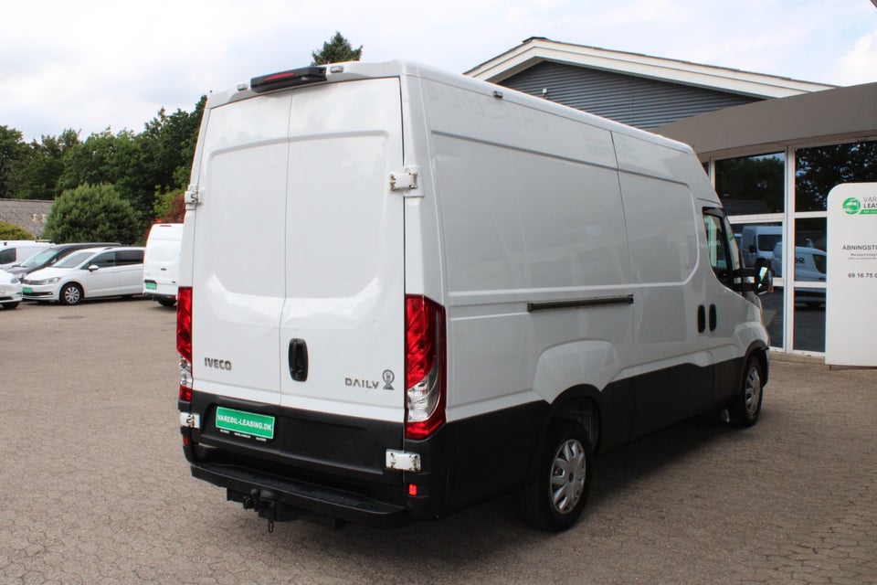 Iveco Daily 3,0 35C17 12m³ Van