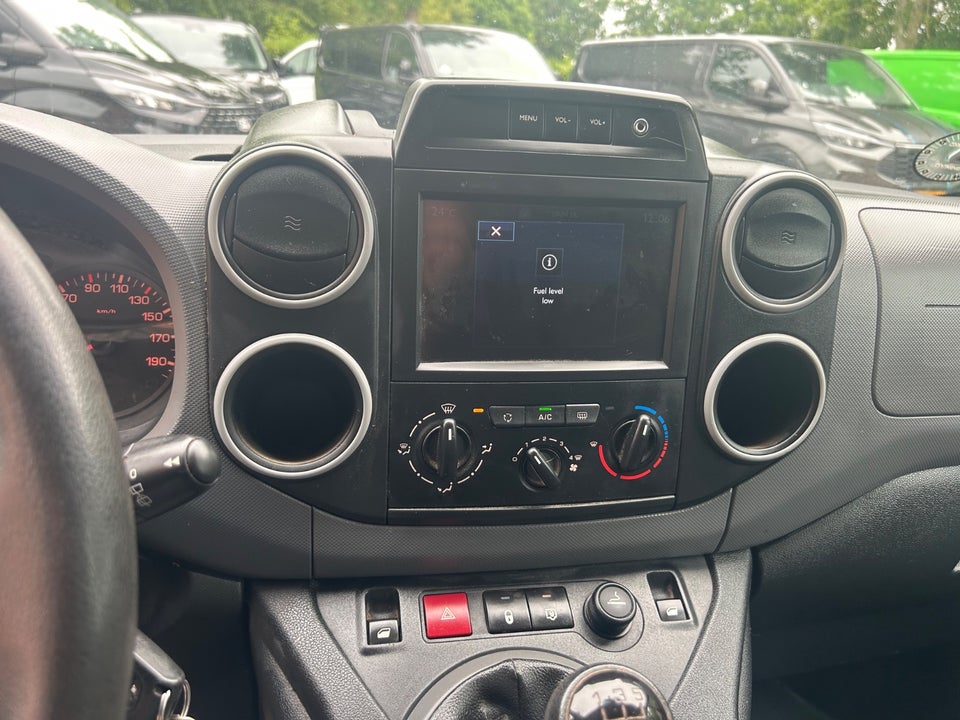 Peugeot Partner 1,6 BlueHDi 100 L2 Flex Van 5d