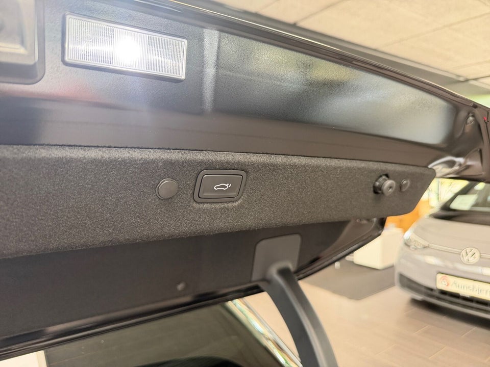 Kia EV4 81 Long Range Upgrade Fastback 4d