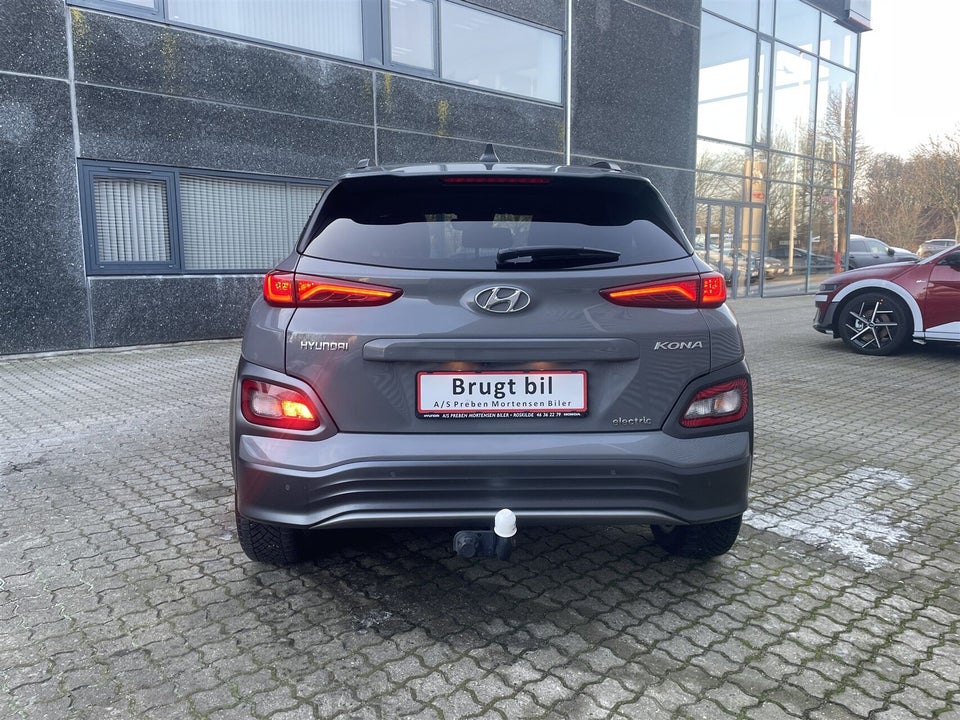 Hyundai Kona 64 EV Premium 5d