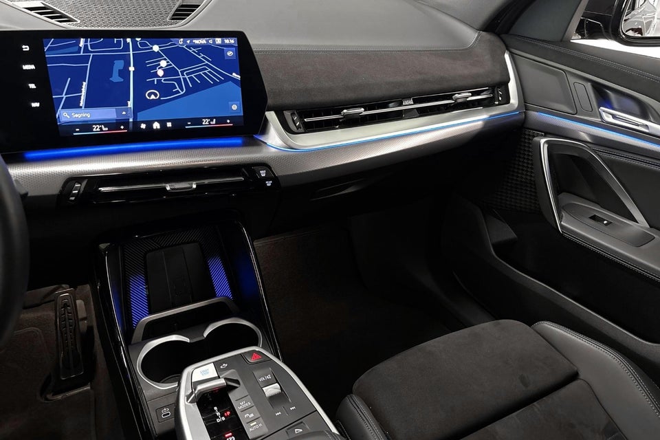 BMW iX2 eDrive20 M-Sport 5d