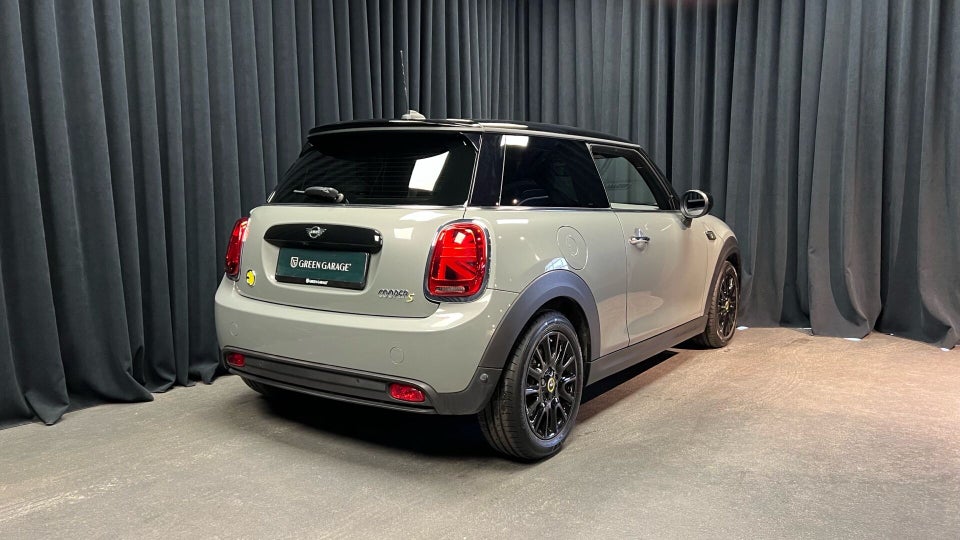 MINI Cooper SE Classic Trim 3d