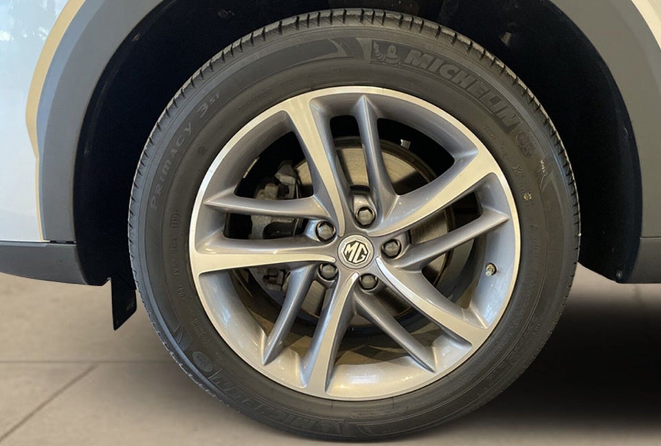 MG EHS 1,5 PHEV Luxury 5d