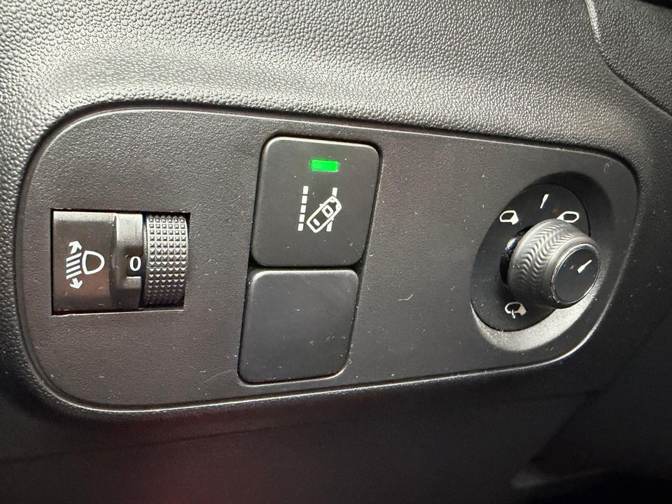 Citroën C3 1,2 PureTech 82 Iconic LTD 5d