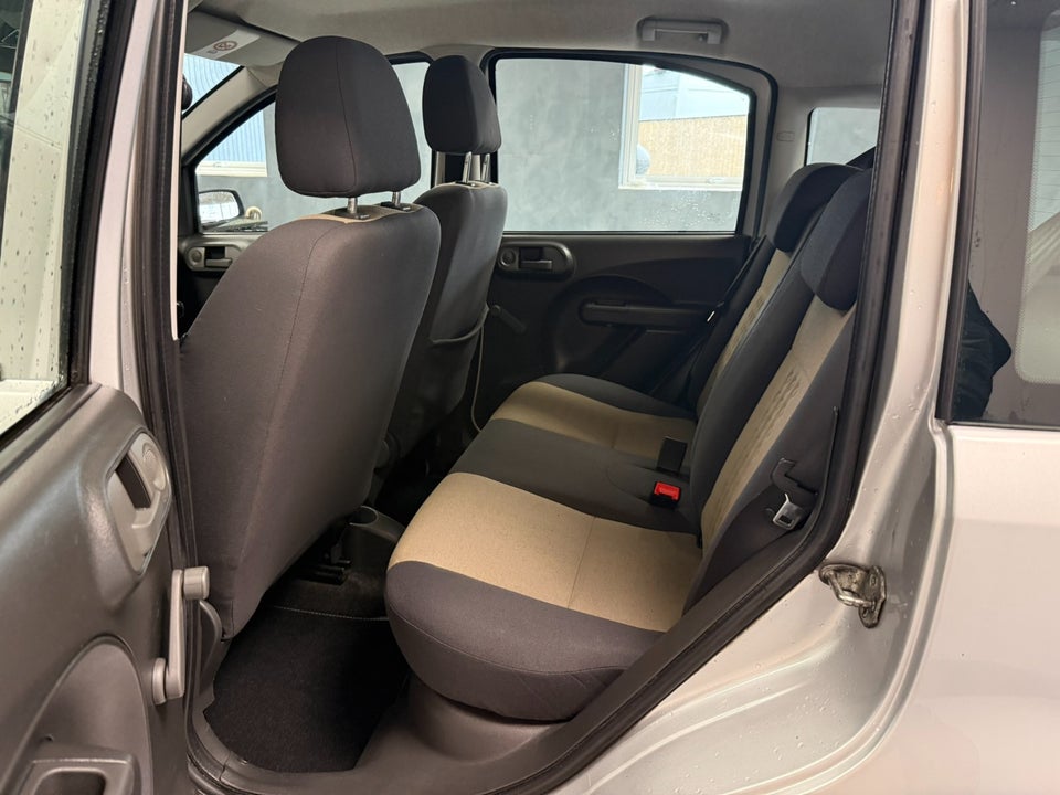 Fiat Panda 1,2 Dynamic Selespeed 5d