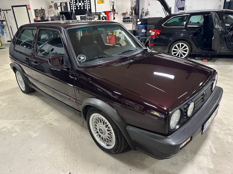 VW Golf II 1,8 GTi 3d