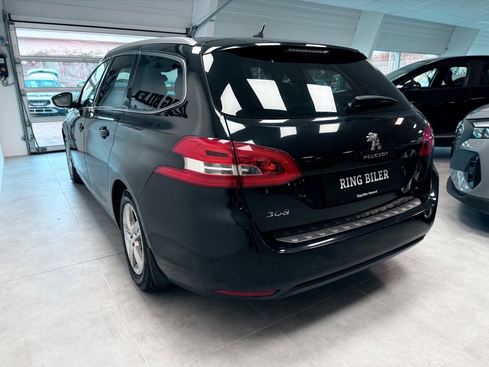 Peugeot 308 1,6 BlueHDi 120 Allure Sky SW 5d