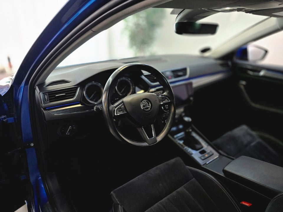 Skoda Superb 1,4 TSi iV Style Combi DSG 5d