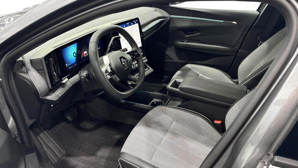 Renault Megane E-Tech 60 Techno+ 5d