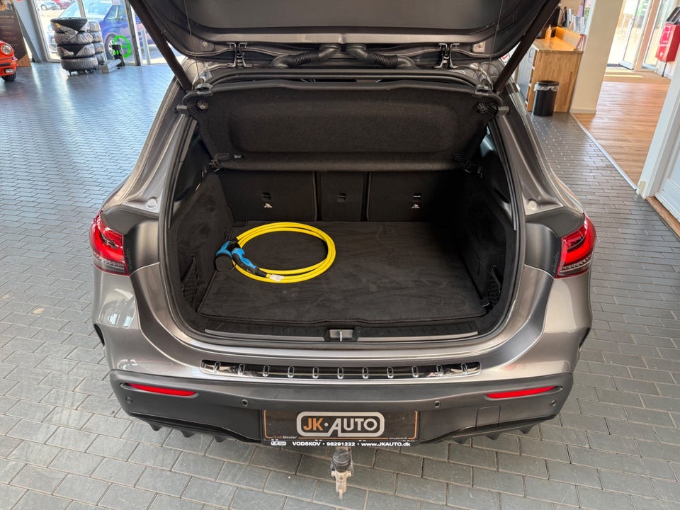 Mercedes EQA250 AMG Line 5d
