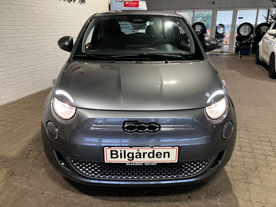 Fiat 500e 42 Icon 3d