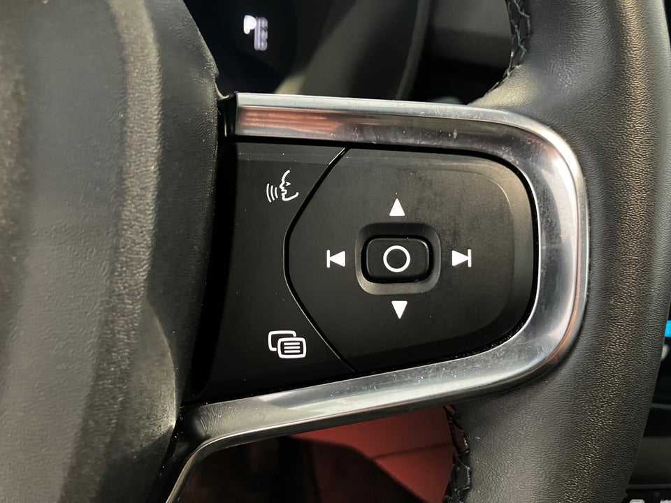 Volvo XC40 P6 ReCharge Core 5d