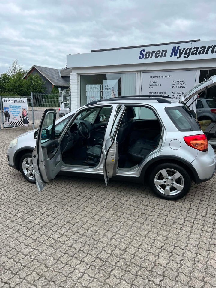 Suzuki SX4 1,6 CombiBack GLX 5d