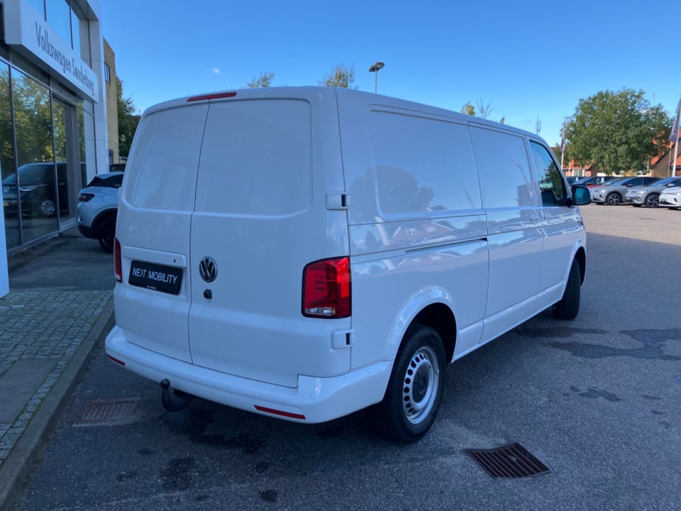 VW Transporter 2,0 TDi 150 Kassevogn DSG lang