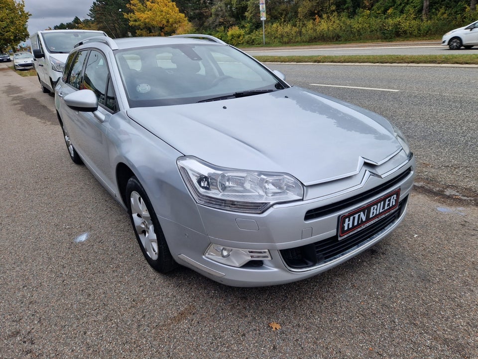 Citroën C5 2,0 HDi 140 Comfort Tourer 5d