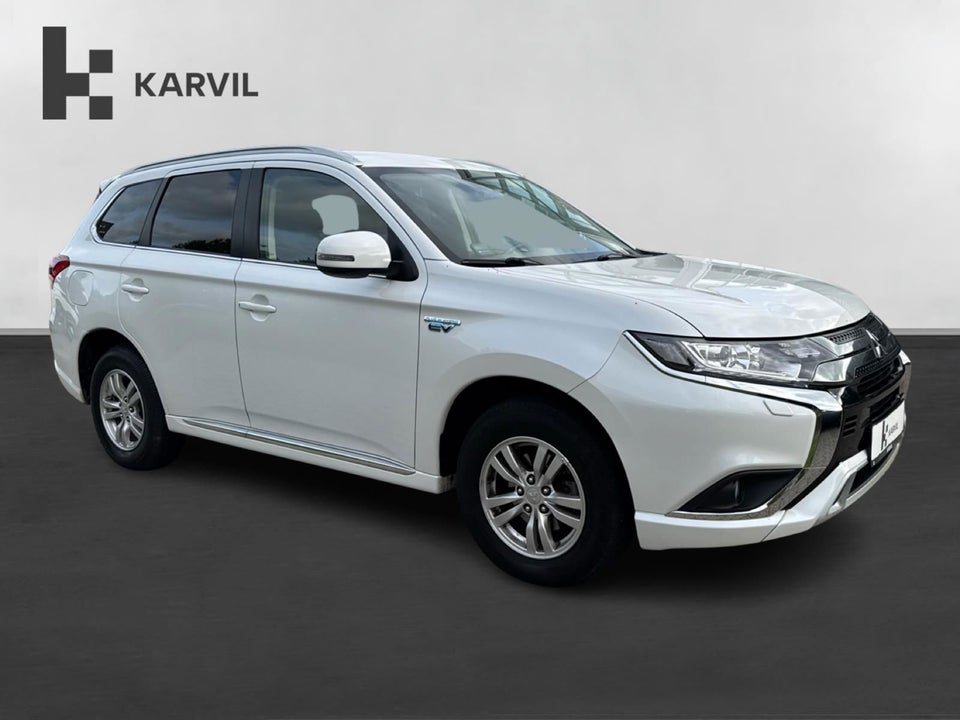 Mitsubishi Outlander 2,4 PHEV Inform+ CVT 4WD 5d