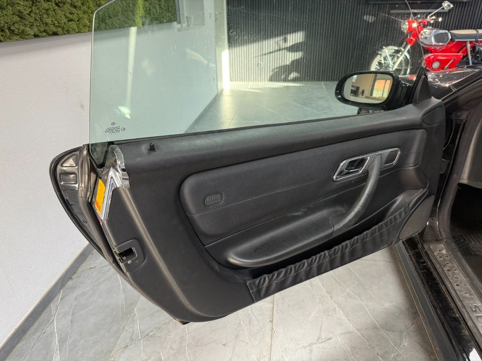 Mercedes SLK230 2,3 Kompressor aut. 2d