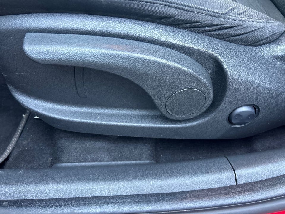 Hyundai Kona 39 EV Select 5d