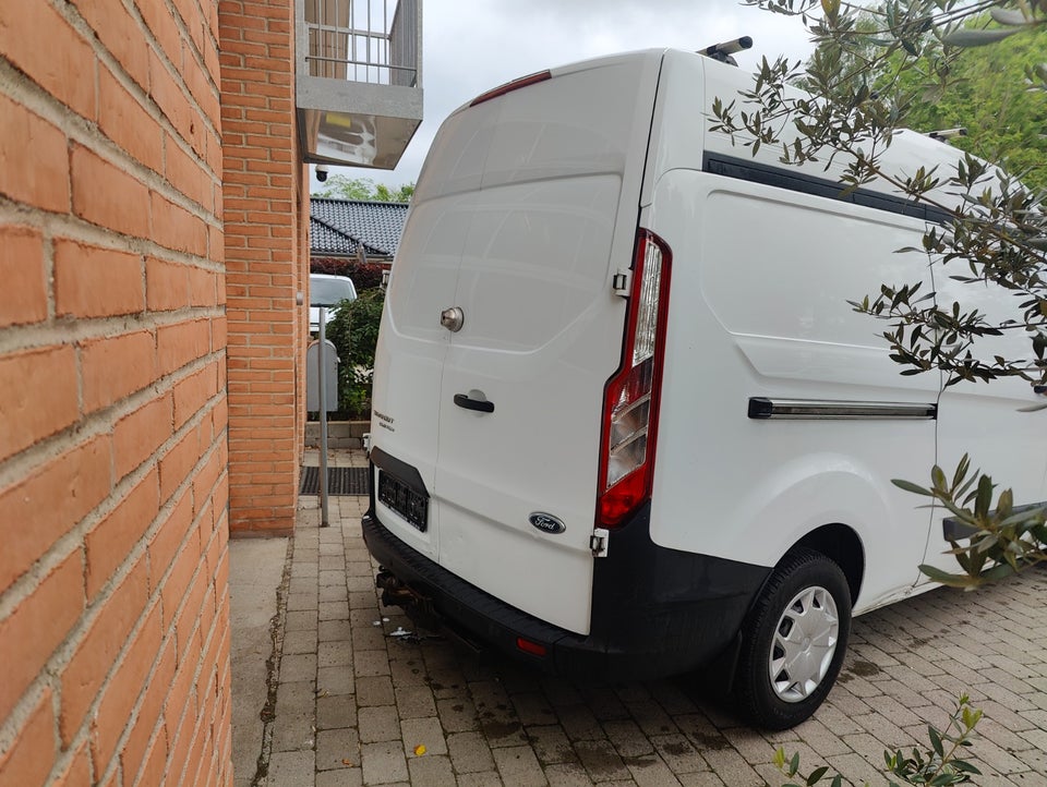 Ford Transit Custom 310L 2,0 TDCi 130 Trend