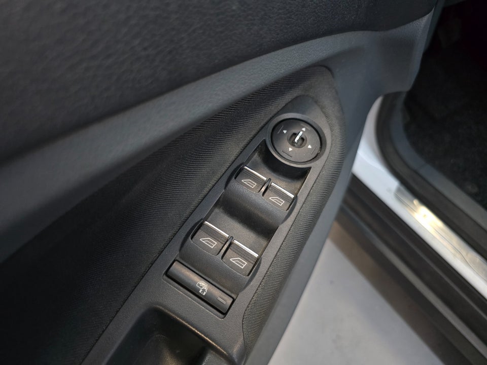 Ford Grand C-MAX 2,0 TDCi 140 Titanium aut. 5d