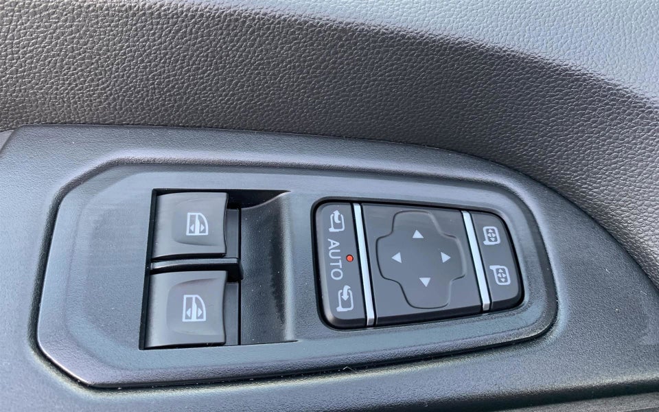 Nissan Primastar 2,0 dCi 150 L2H1 Tekna Van