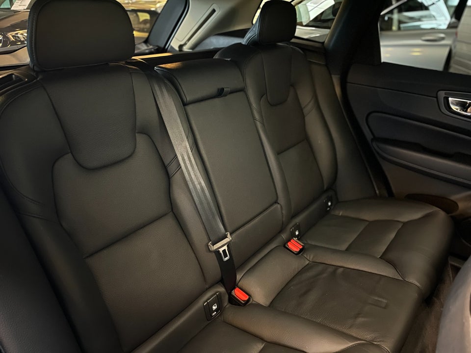 Volvo XC60 2,0 T6 ReCharge Ultimate Bright aut. AWD 5d