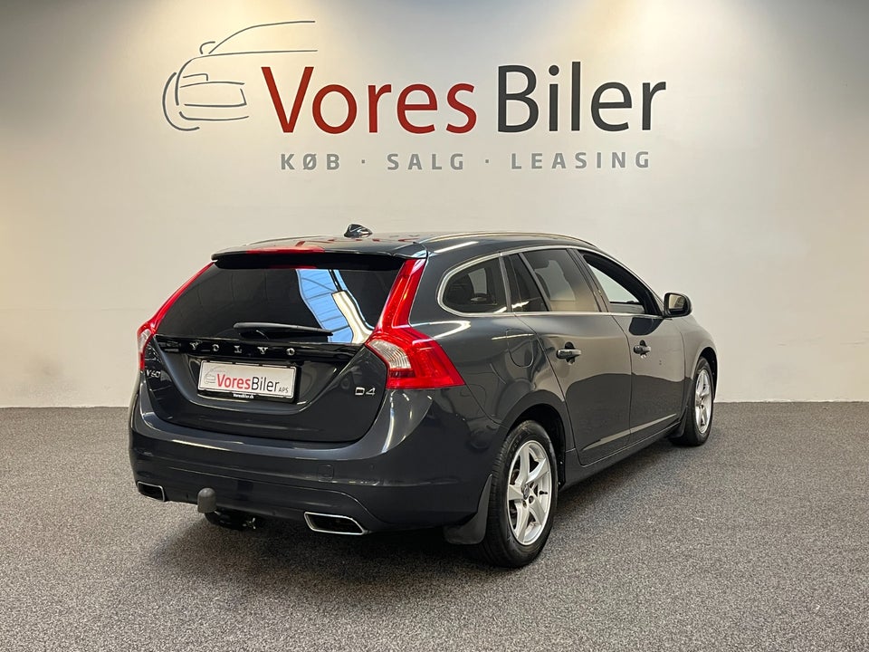 Volvo V60 2,0 D4 190 Summum aut. 5d
