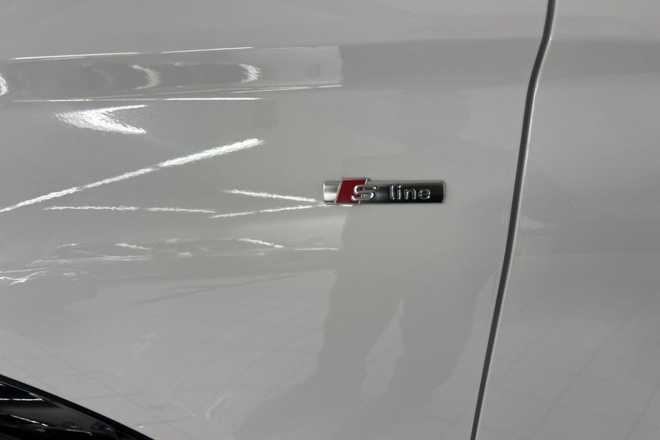 Audi Q6 e-tron Ultra quattro 5d