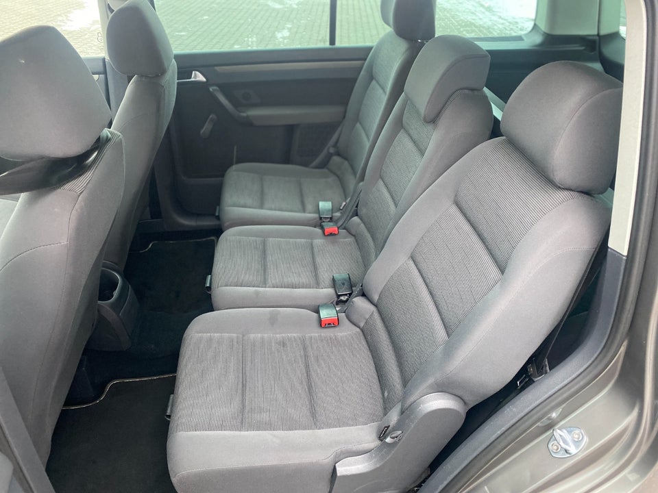 VW Touran 1,4 TSi 140 Trendline 5d