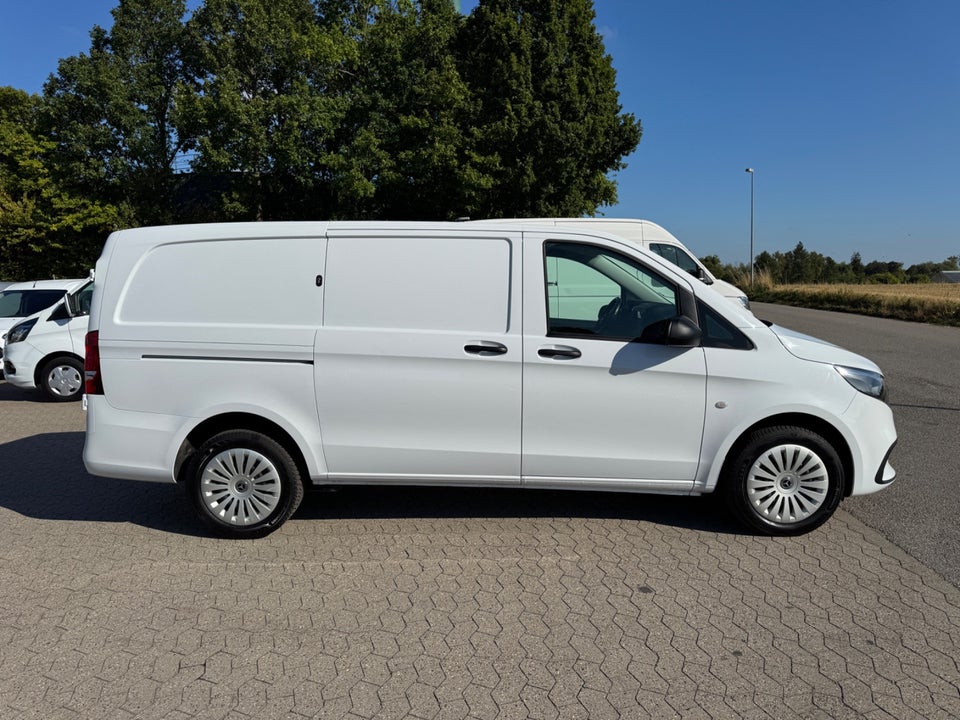 Mercedes Vito 114 2,0 CDi A2 Kassevogn SELECT aut. RWD