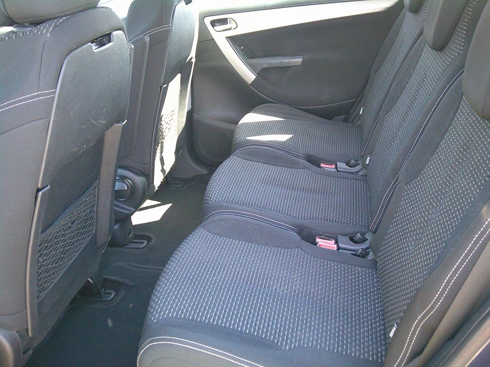 Citroën Grand C4 Picasso 1,8 16V Prestige 7prs 5d