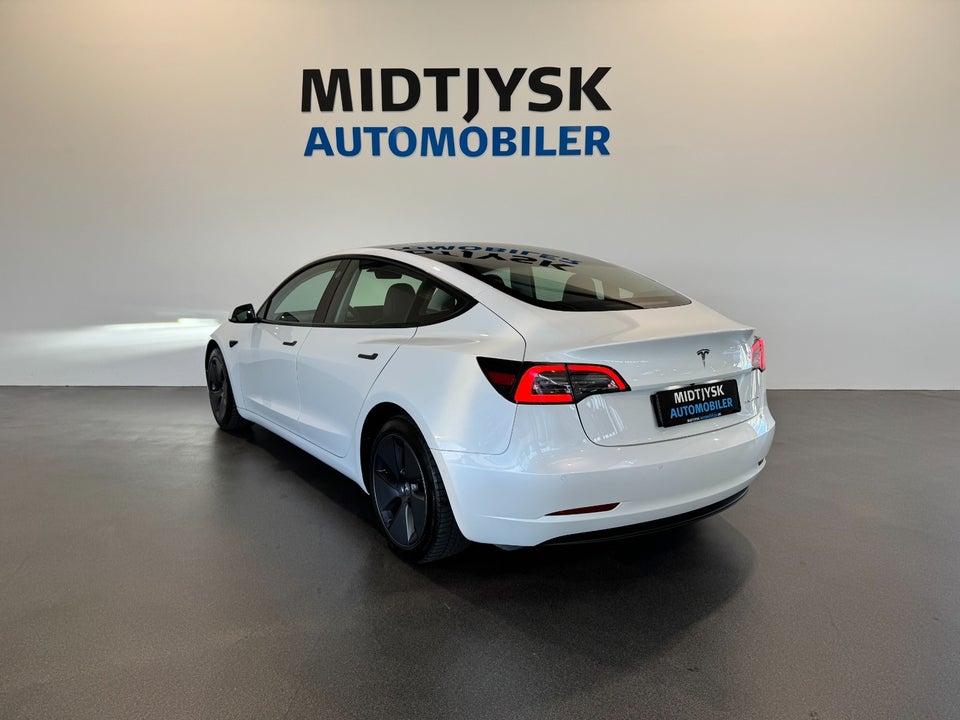 Tesla Model 3 Long Range AWD 4d