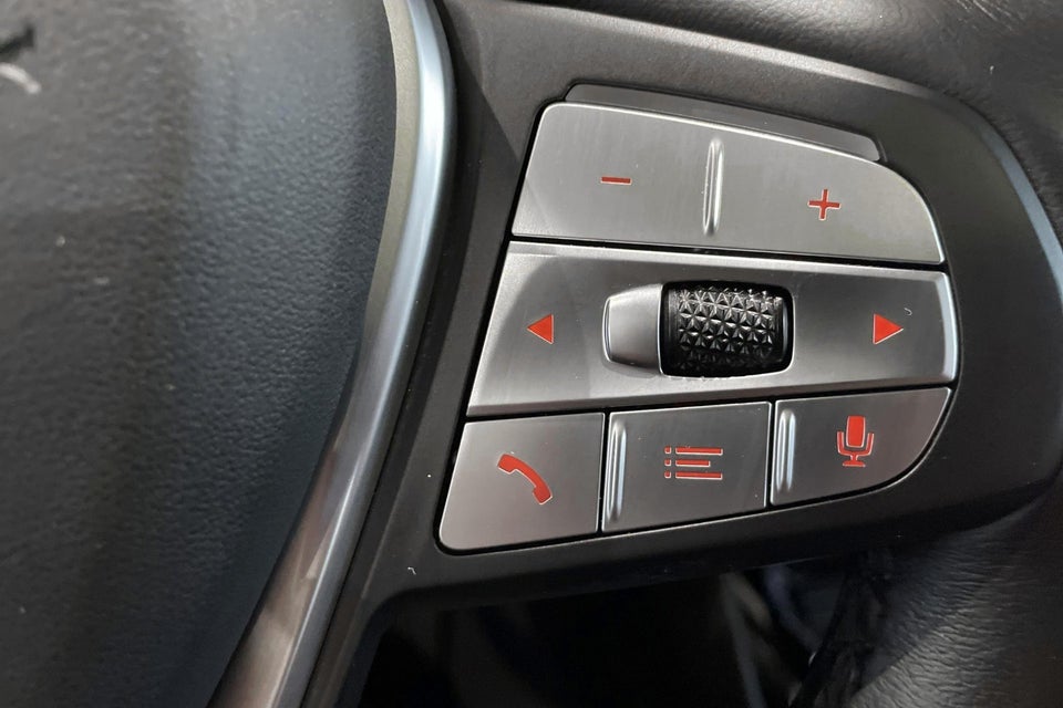 BMW iX3 Charged Plus 5d