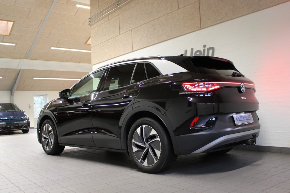 VW ID.4 77 Style 4Motion 5d