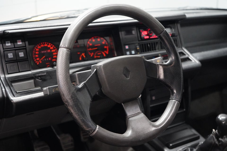 Renault 21 2,0 Turbo 4d